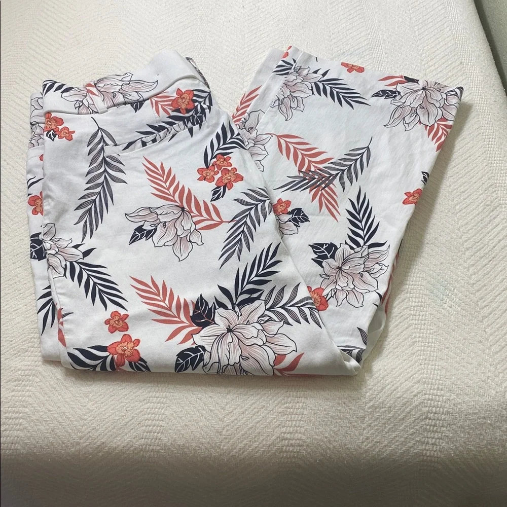 Jules & Leopold Floral Patterned Garment - Picture 4 of 5